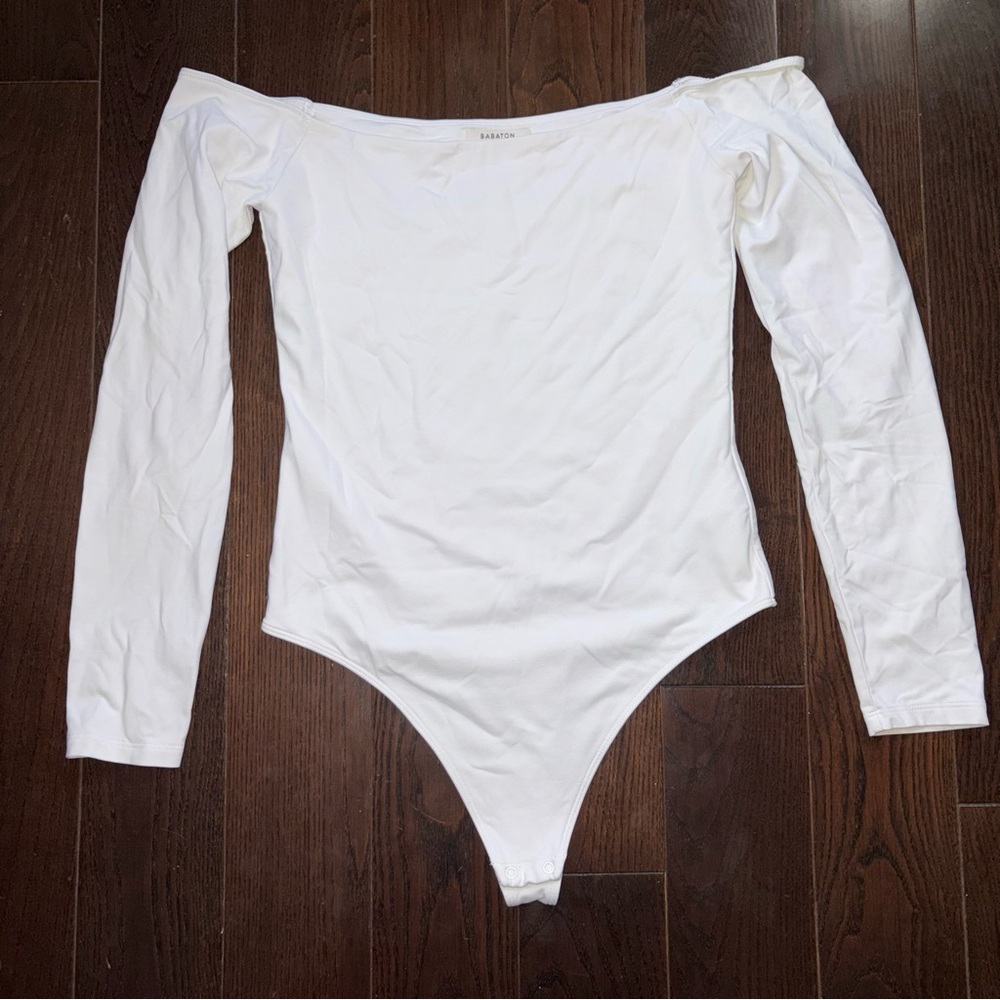 Babaton contour White Long-Sleeve Off-Shoulder One-Piece Bodysuit